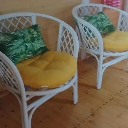 La Roulotte Romantique Des Volcans 木屋