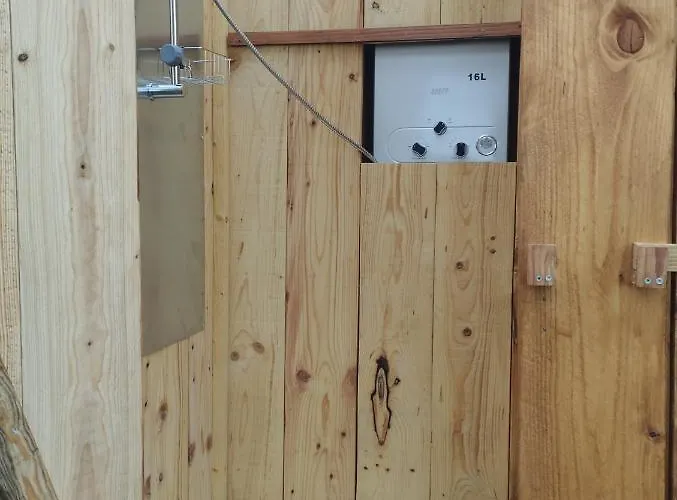 La Roulotte Romantique Des Volcans Chalet *